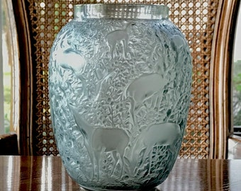 Lalique Biches Vase in Smoke Crystal Excellent Condition Signed and Authentic