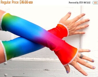 Vacation SALE Galaxy Arm Warmer Gloves Planet by thegeekgarden Vacation SALE Galaxy Arm Warmer Gloves Planet by thegeekgarden