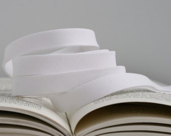 1/2" or 1" Double Fold Bias Tape: White