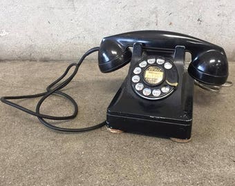 Vintage Rotary Dial Telephone (5NKHHK)