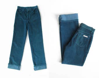 80s calvin klein corduroy jeans / 28 x 35 / vintage teal blue corduroy pants / slim fit straight leg / womens S - M