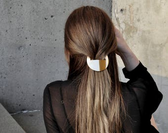 Circle Hair Clip, Geometric Hair Clip, Simple Gold Hair Clip, Minimal Geometric Barrette, Circle Barrette, Large Brass | Oversized Charity