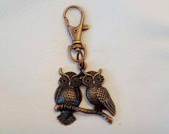 Owl Purse Charm,Owl Key Chain,Backpack charm,bag charm,Owl gift,Antique copper,Owl lover gift, zipper pull, zipper charm,purse accessories