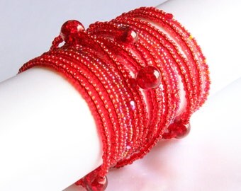 Beaded cuff wrap bracelet - Red