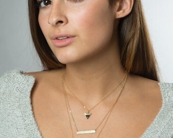 Howlite Black Bar Necklace, Simple Black Necklace Layering, Black Marble Necklace, Stone Bar Necklace, Black Pendant Bar