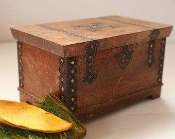 Wooden Box, Jewelry box, Treasury box, Hand carved box, Jewelry WoodenBox, Folk Box, Trinket box, Folk Art, Folk art box, Decorative box