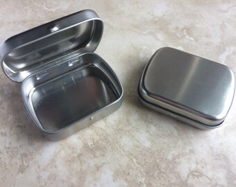 Canadian Standard Mini Hinged Tin Crafting or Shipping