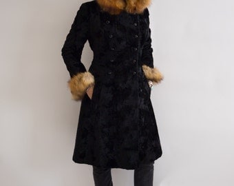Vintage 1970's Black Velvet And Fox Fur Hooded Midi Coat, Size-Small