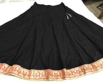 Indian Skirt,Long Cotton Skirt, Womens Skirt, Ethnic Skirt,Summer Skirt, boho skirt, Black Skirt, Jari Magenta Golden Lace , Kalidar Skirt