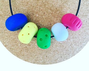 Polymer clay necklace, pink necklace, statement necklace, colorful necklace, beaded necklace, beaded jewelry - "Tomoko"
