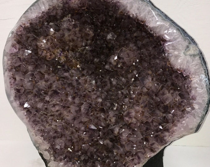 Purple Amethyst Cluster Geode 22 inches tall- from Brazil- 142 LBS Healing Crystals \ Home Decor \ Healing Stone \ Fung Shui \ Chakra
