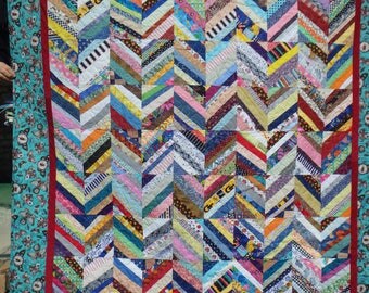 queen size quilt, string quilt, homemade quilt, double bed quilt, blue quilt, modern quilt