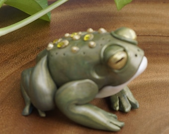 Green Toady Fantasy Fairy Garden Frog