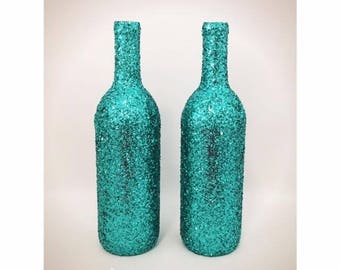 Set of two teal glitter wine bottles, teal decor, wino, wine bottles, teal glitter, home decor, wedding decor, party decor, wino, wine decor