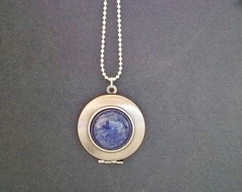 Locket,lapis lazuli necklace,lapislazuli,lapislazuli pendant,lapislazuli locket,silver locket,925 sterling silver,