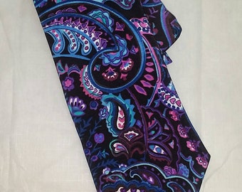 Pink,black,blue and purple men's necktie