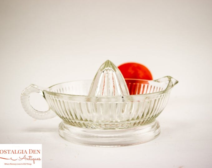Vintage Fruit Juicer/Reamer | 6'' Footed Clear Glass