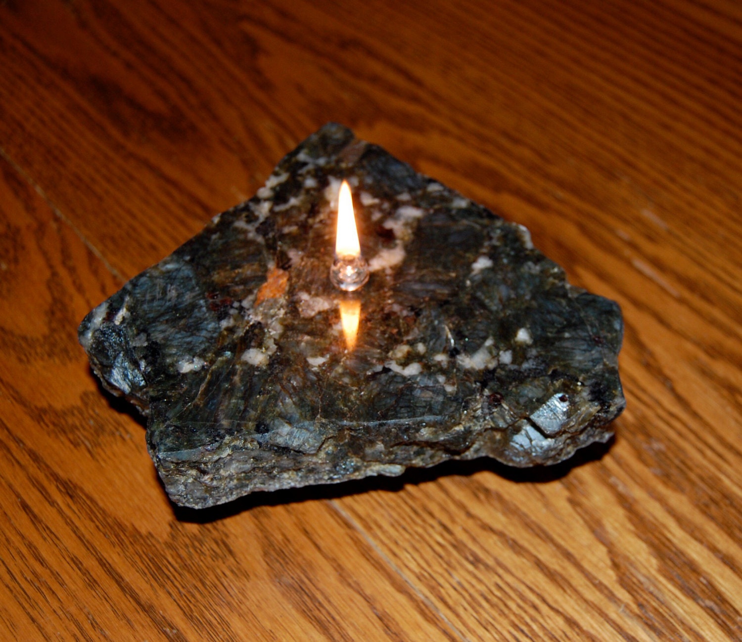 Granite Oil Candle