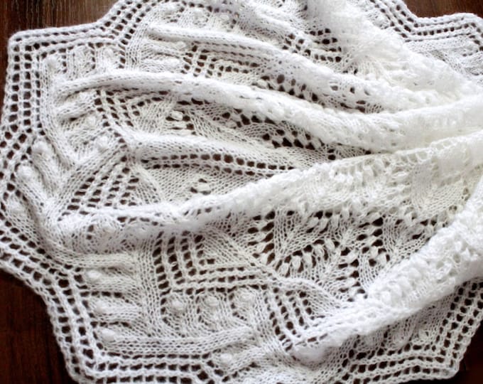 Knitted shawl, white shawl, knit shawl, knit scarf, triangular scarf, mohair shawl, openwork scarf, downy shawl, lace shawl, knitted scarf