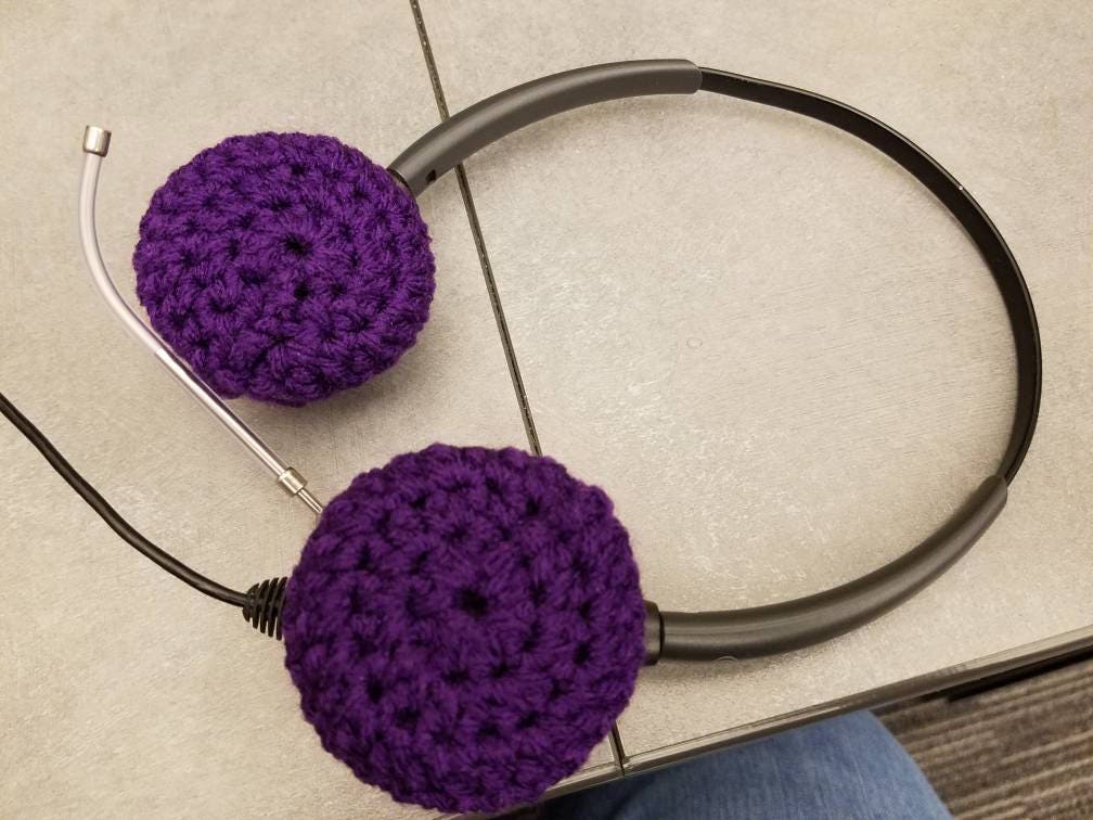 Crochet headphone or headset ear cushions