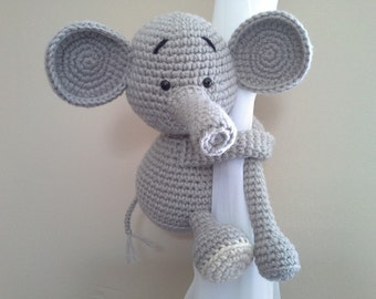 Elephant curtain tie back, window curtain tie back, nursery crochet tie back, elephant tie back, kids decor, baby boy, baby girl