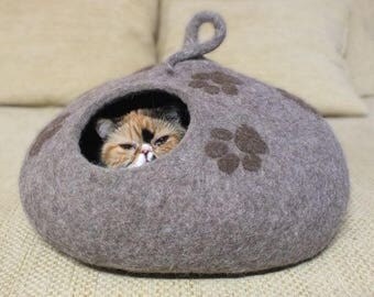 Cat house Cat cave Cat felted bed Organic wool house Beige brown cave Gift for cat Natural sheep wool cave Handmade wool house cat