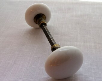 White porcelain door knob set/white porcelain knob/brass ferrules/door knob set/white door knob set/white porcelain/antique door knob