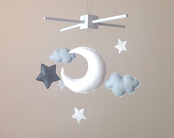 Moon & Stars Baby Mobile . Grey Nursery Decor . Monochrome Nursery Decor. Grey Cot Mobile . Clouds Nursery Mobile . Silver Nursery Decor .