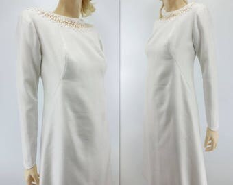 60s Wedding Dress Short Wedding Dress Knee Length Wedding 60s Vintage Wedding Wedding Shift Dress Mod Wedding Dress 1960s Wedding Dress m