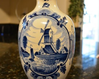 Delft Amsterdam Holland Erven Lucas Bols Ammo 1575 DELFT Liquor bottle