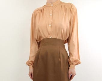 VINTAGE 1970s Blouse Apricot Shirt Longsleeve