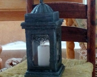Miniature dollhouse country lantern