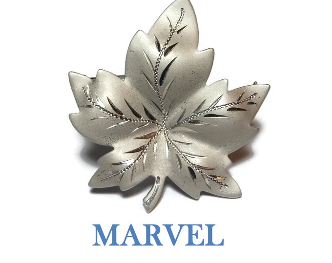 FREE SHIPPING Sterling Marvel maple leaf brooch, 1940s war years, exquisitely etched veins, sterling silver