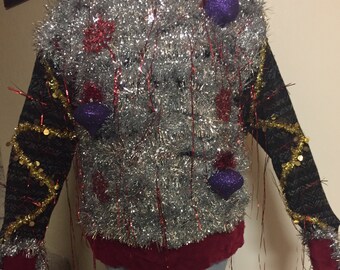 Ugly Christmas Sweater "Large Garland Galore"