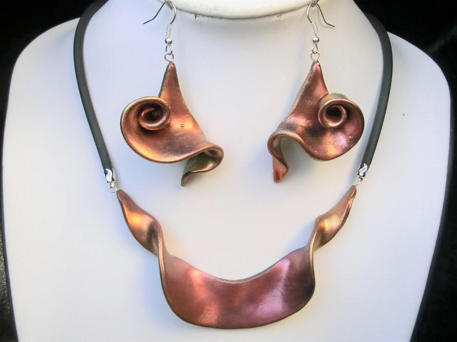 Red gold swirly metallic jewelry set/ wavy twisted polymer