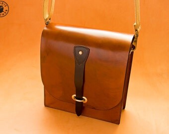 Leather Messenger Bag (Antique Brown)