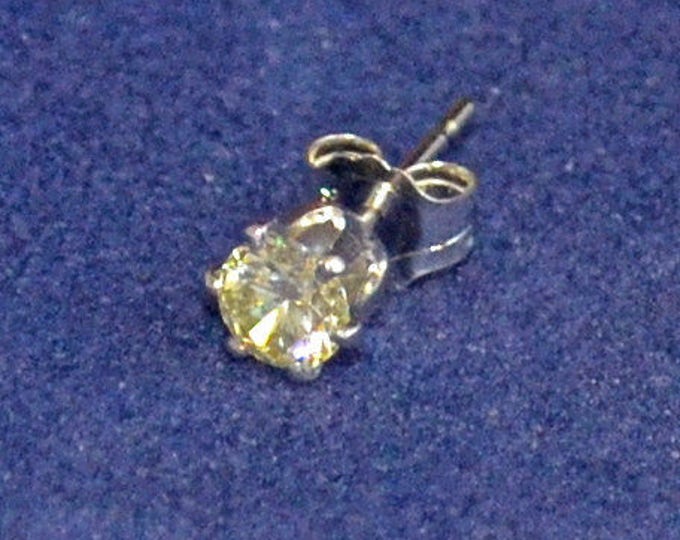 Men's Light Yellow Diamond Stud, Small 4mm Round, Simulated, Set in Sterling Silver E1011M