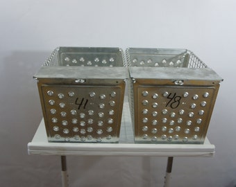 Vintage Metal Wire Locker Basket Gym Industrial Pool Toy Towel Book storage Bin Basket
