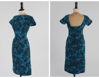 Vintage original 1950s 50s 1960s 60s blue blurred rose print wiggle dress UK 8 10 US 2 4 XS S