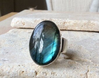 Labradorite Silver Ring, Large Gemstone Ring, Labradorite Silver Statement Ring, Large Stone Ring, Silver Cocktail Ring