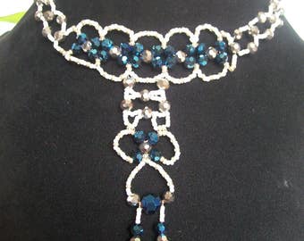 Necklace with seed beads and swarovski