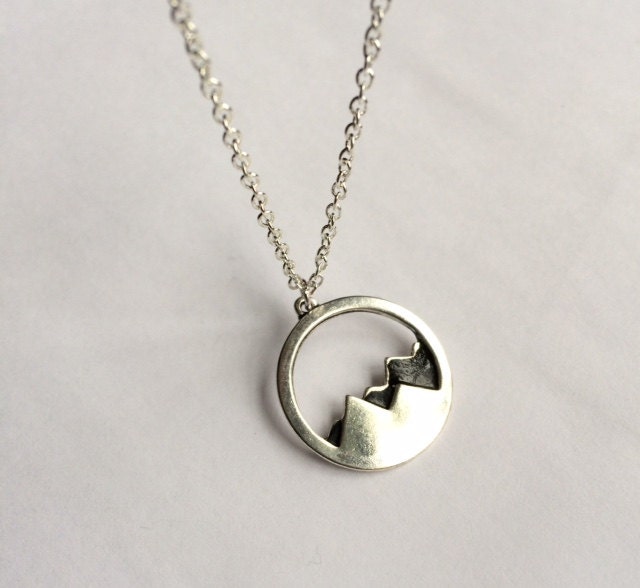 Snowy Mountain Necklace Snowy Mountain Circle Necklace