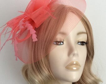 CORAL CRIN FASCINATOR, With feathers, On a clip