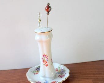 Vintage Floral Hat Pin Holder with Hat Pins