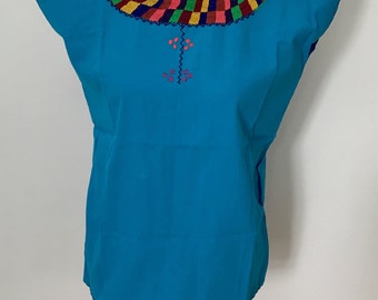 Mexican Embroidered Blouse / Ethnic Boho Mexican blouse / Handwoven Mexican Blouse