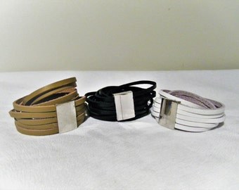 Bracelets Leather - must have absoslument!