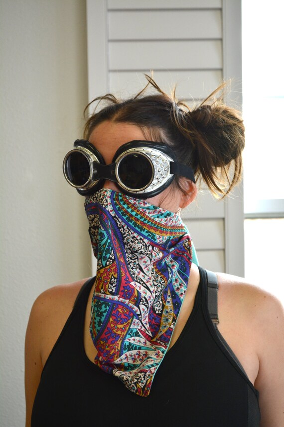 Colored Paisley Face Mask/ Burning Man Dust Masks/ Festival