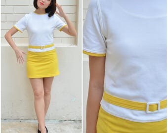 1960 Vintage Dress/ Sunshine Twiggy Dress/ Small Dress/ Yellow Dress/ Twiggy Dress/ Scooter Dress/ MOD Dress/ Jetson Dress/ Mini Dress/ 60's