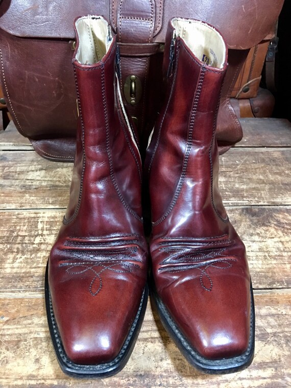 Vintage Hanover Cordovan Leather Beatle Boots Western