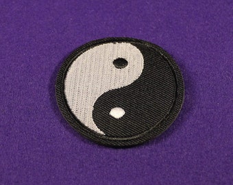 Yin yang patch / yinyang patch / yoga patch / iron on patch / sew on patch